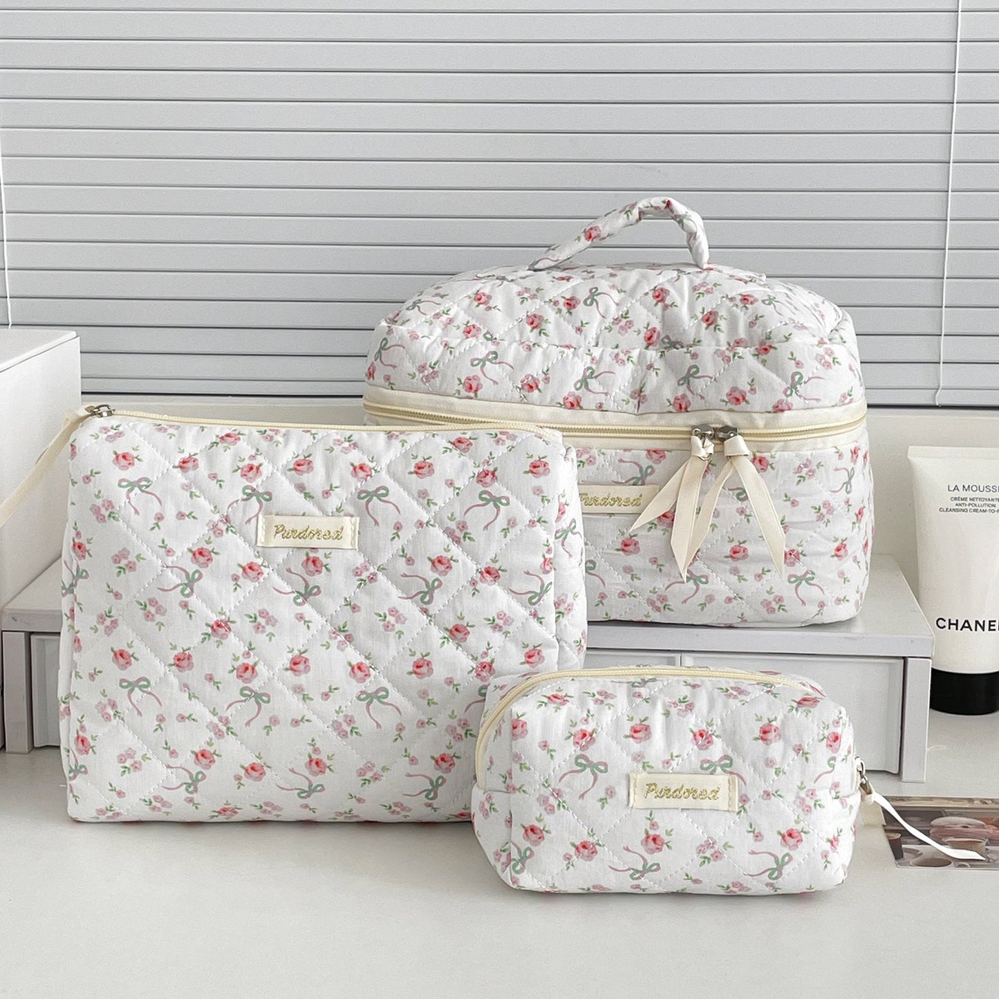 Bow Flower Large Capacity Makeup Bag Vintage Quilted Toiletry Pouch