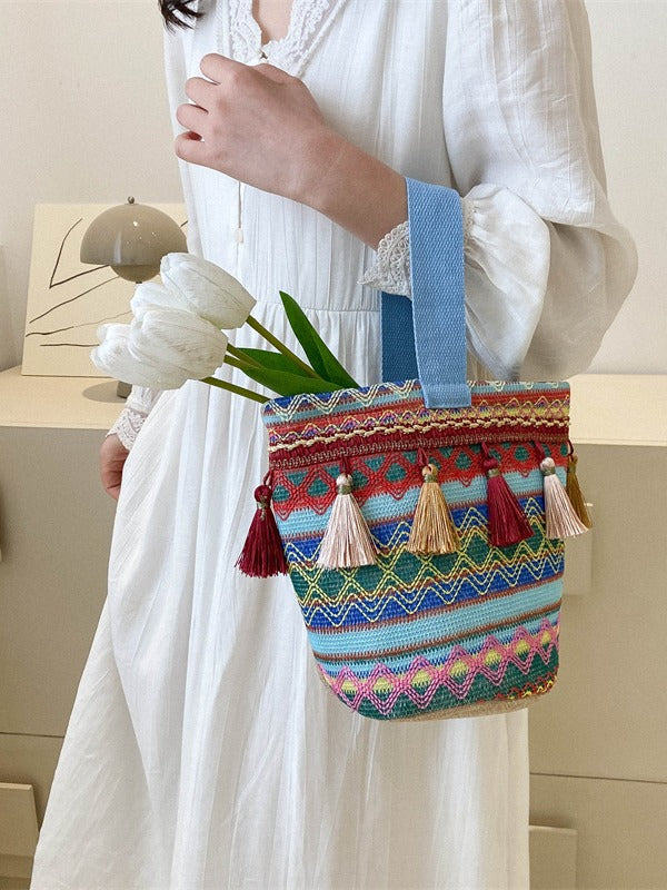 Vintage Ethnic Style Women's Bucket Bag with Embroidery and Tassels