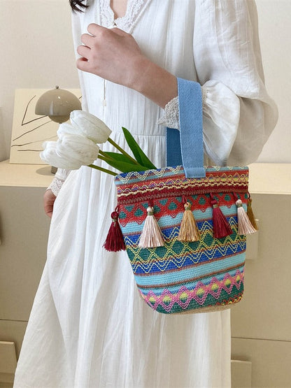 Vintage Ethnic Style Women's Bucket Bag with Embroidery and Tassels