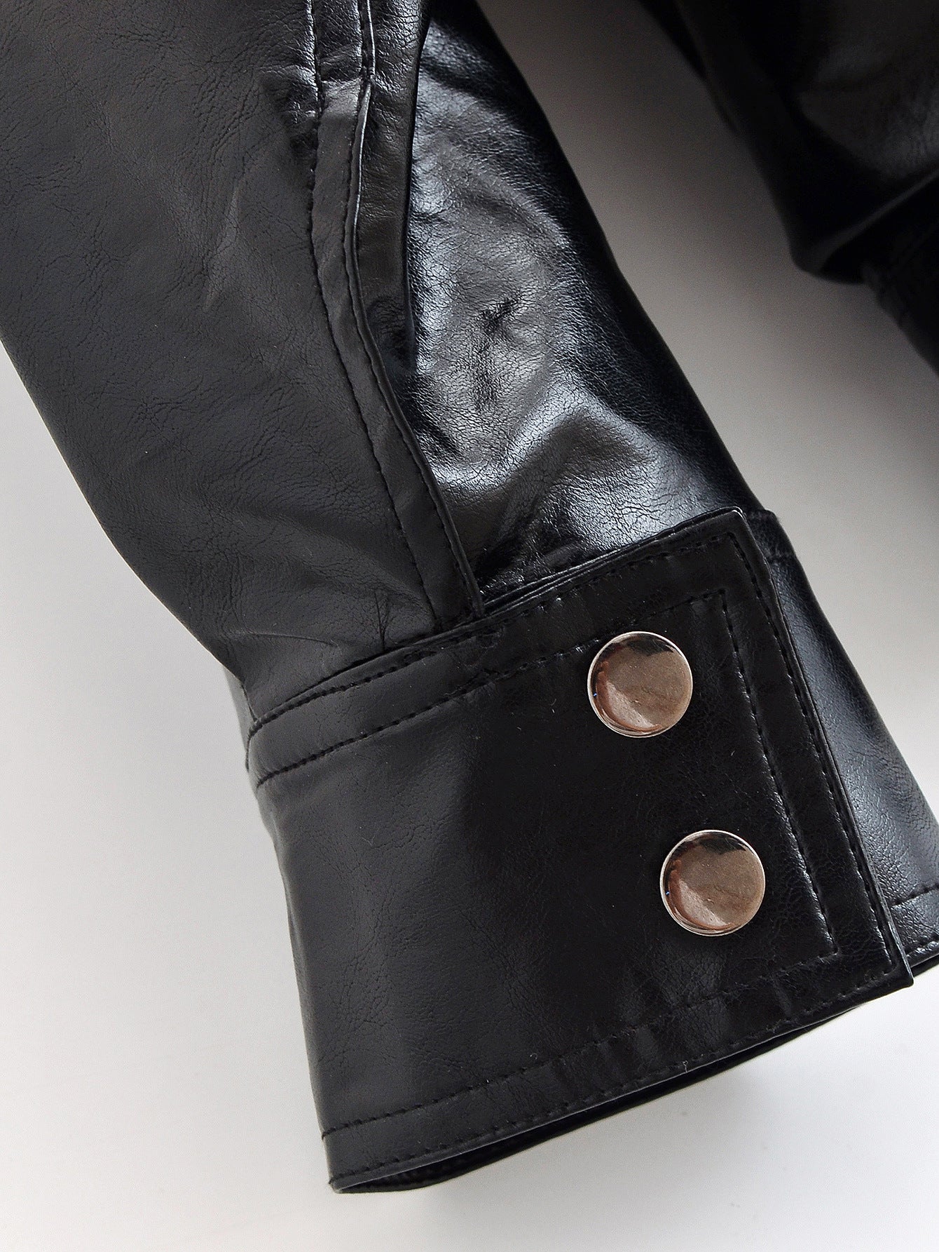 Cool Lapel Pleated Leather Jackey