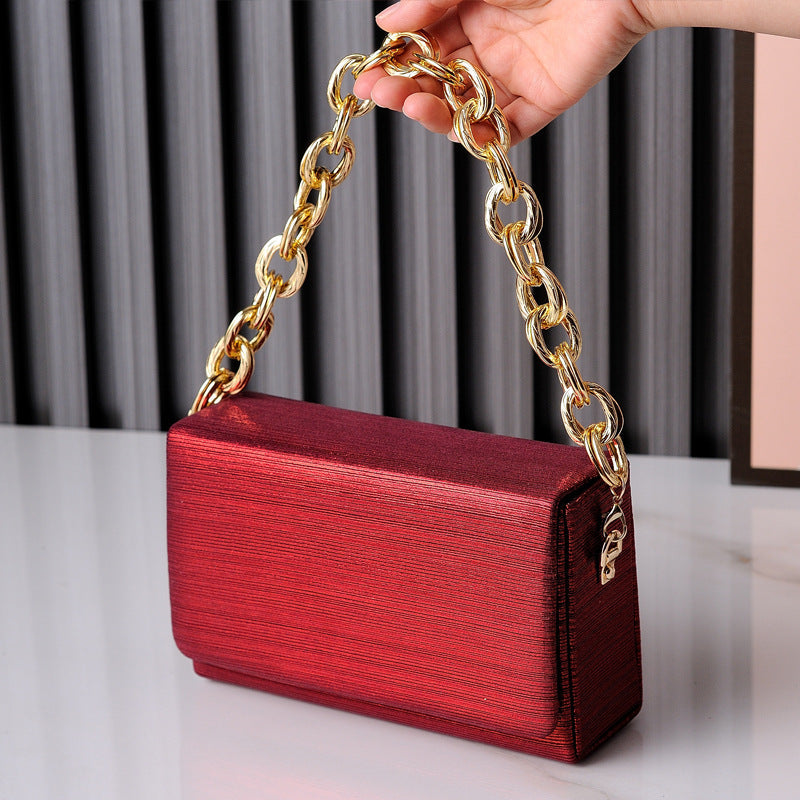 Chic Chain Shoulder Bag Stylish Small Tote