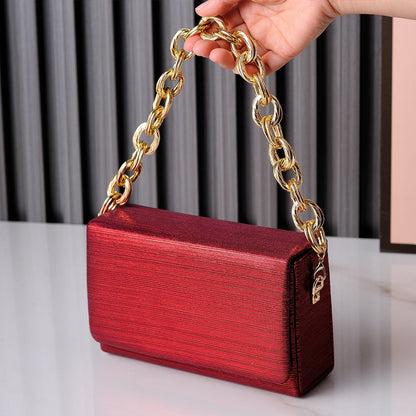 Chic Chain Shoulder Bag Stylish Small Tote