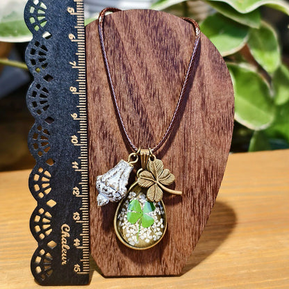 Creative Four-Leaf Clover Necklace Handmade Jewelry for Women