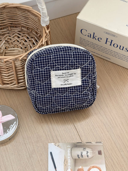 Heart Quilted Cosmetic Bag Stylish Portable Storage