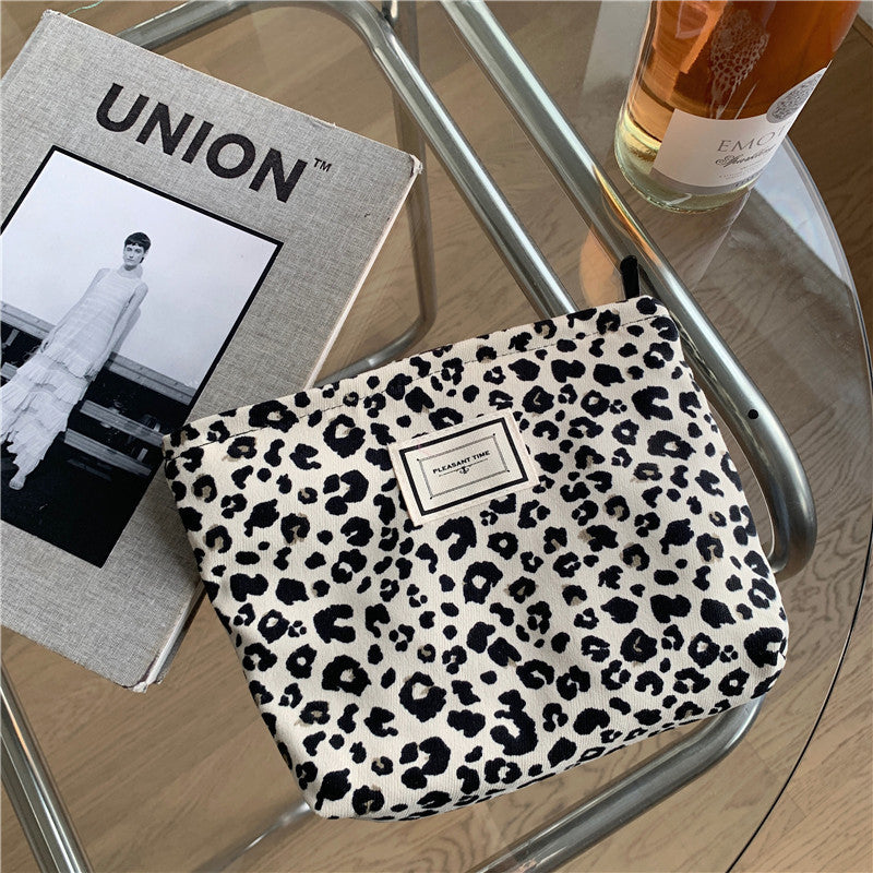 Simple Leopard Print Portable Make Up Bag