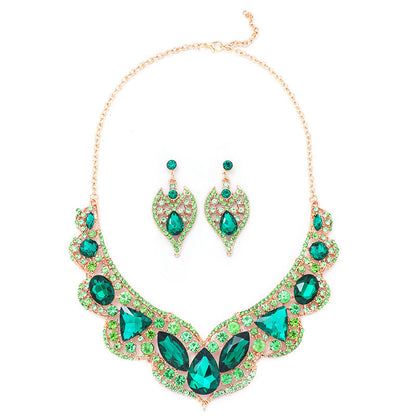 Vintage-Inspired Glamorous Necklace and Earring Set for Brides