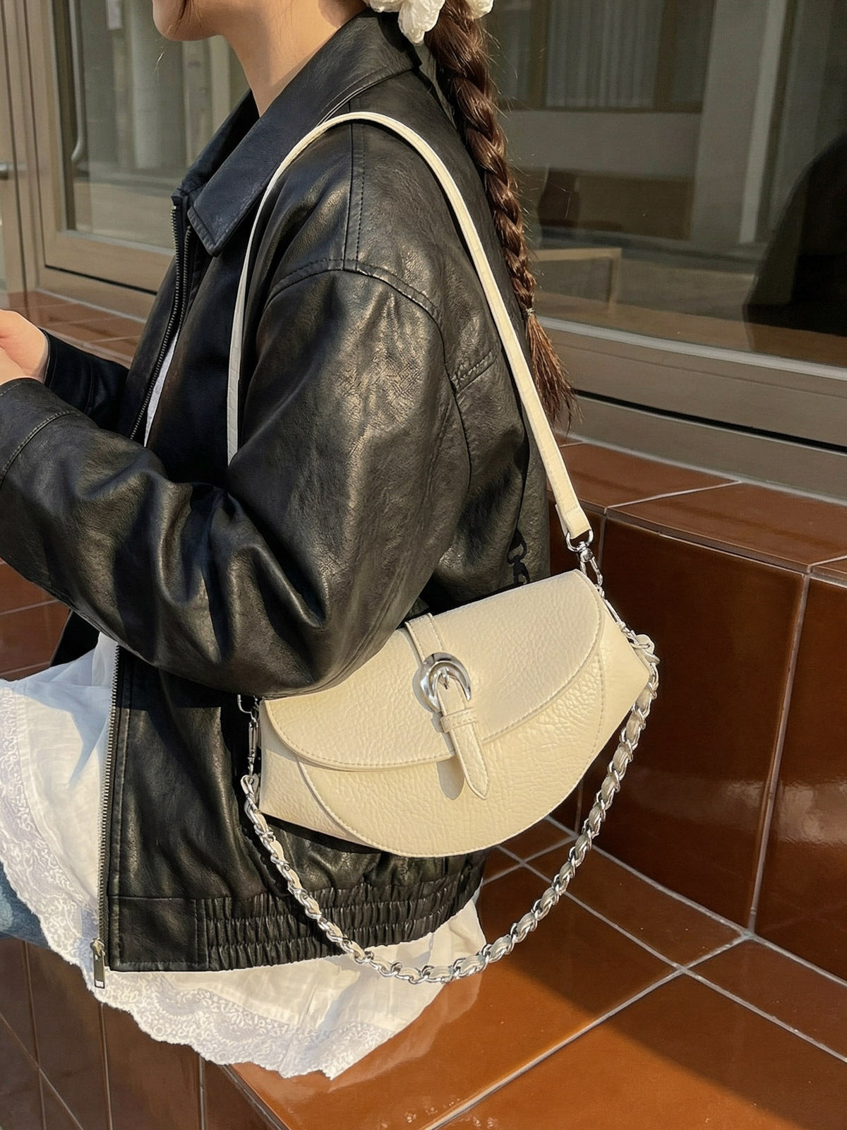 Fashionable Saddle Bag with Chain Strap