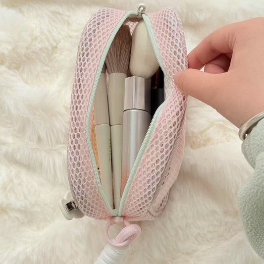 High-Quality Tofu Block Mesh Makeup Bag Stylish Large Capacity Travel Toiletry Case