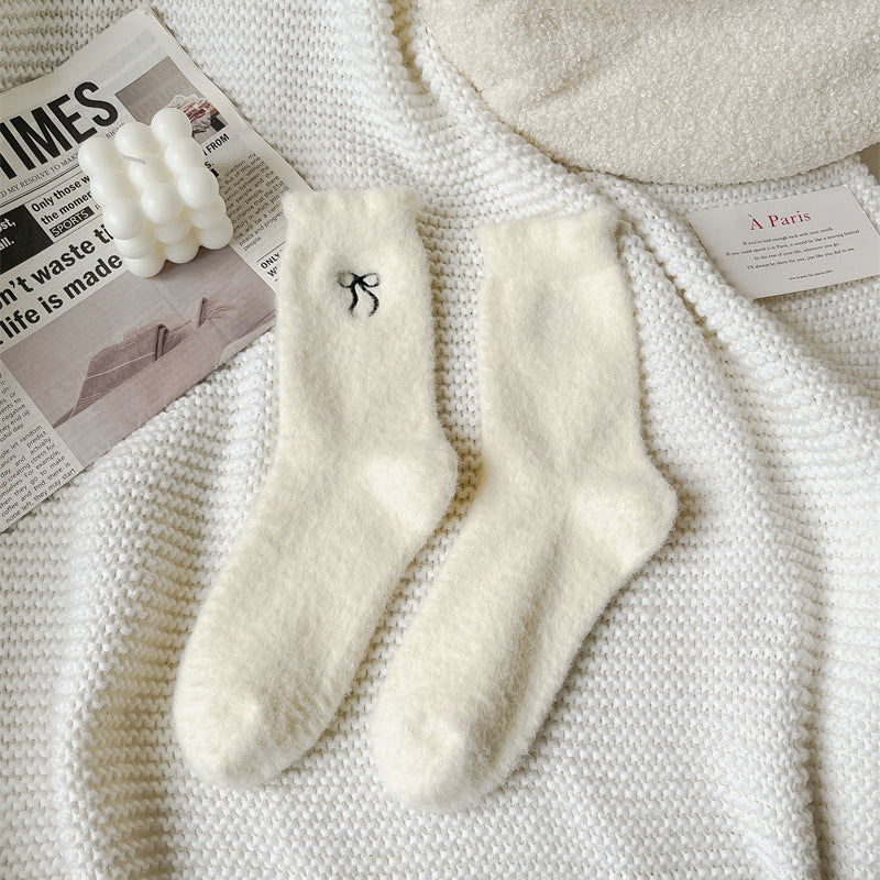 Winter Plush Solid Color Bow Embroidery Crew Socks