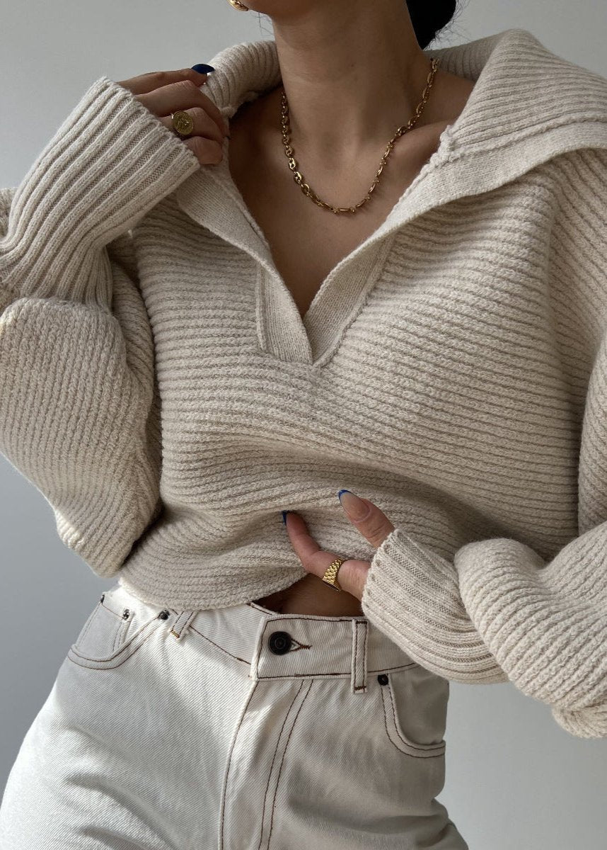 Oversized Ribbed Knit Sweater With Collar