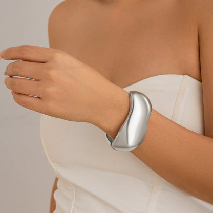 Trendy Geometric Metal Water Drop Bracelet