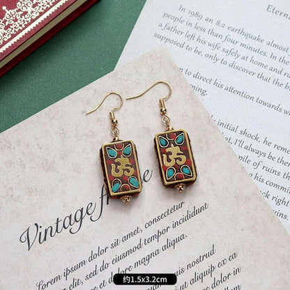 Original Niche Nepal Exotic Tibetan Ethnic Earrings Retro Temperament Simple Earrings Show Face Thin Earrings.