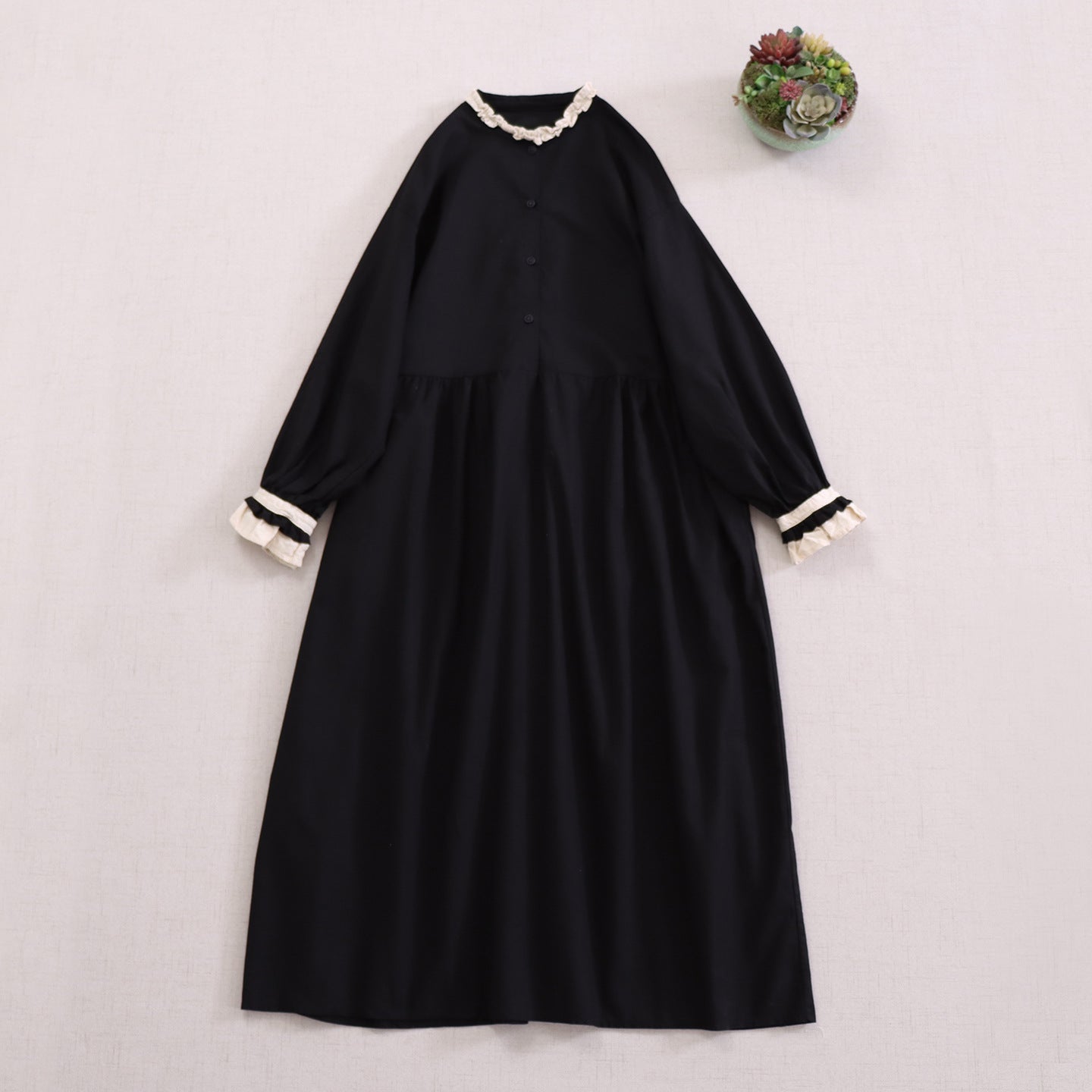 Gathered Neck Long Sleeve Cotton-Linen Maxi Dress