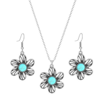 Turquoise Vintage Style Earrings Necklace Set