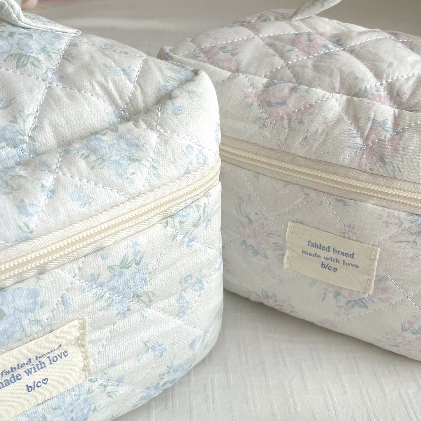 Floral Pattern Makeup Bag Soft Cotton Quilted Big Capacity Portable Toiletry Organizer