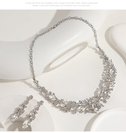 Fashion Crystal Necklace and Earrings Set for Brides