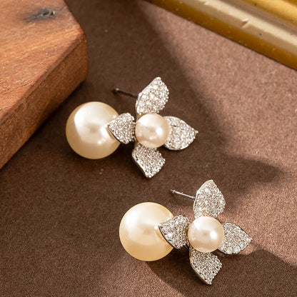 Elegant Pearl Floral Stud Earrings With Crystals