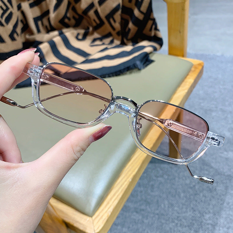 Trendy Square Sunglasses With UV400 Protection