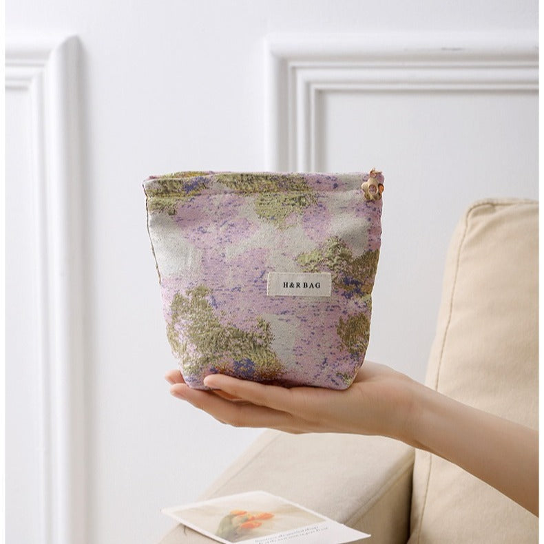 Vintage Floral Jacquard Portable Cosmetic Bag