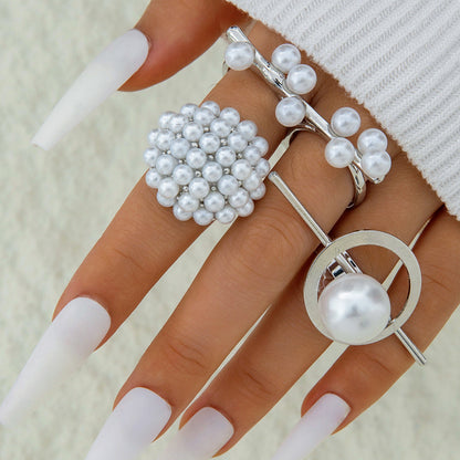 Geometric Baroque Pearl Ring Set With Floral Design