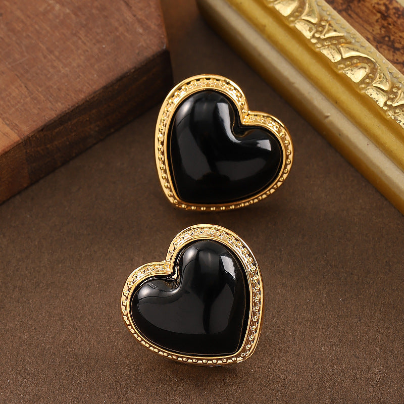 Heart-Shaped Resin Earrings Elegant Retro Style