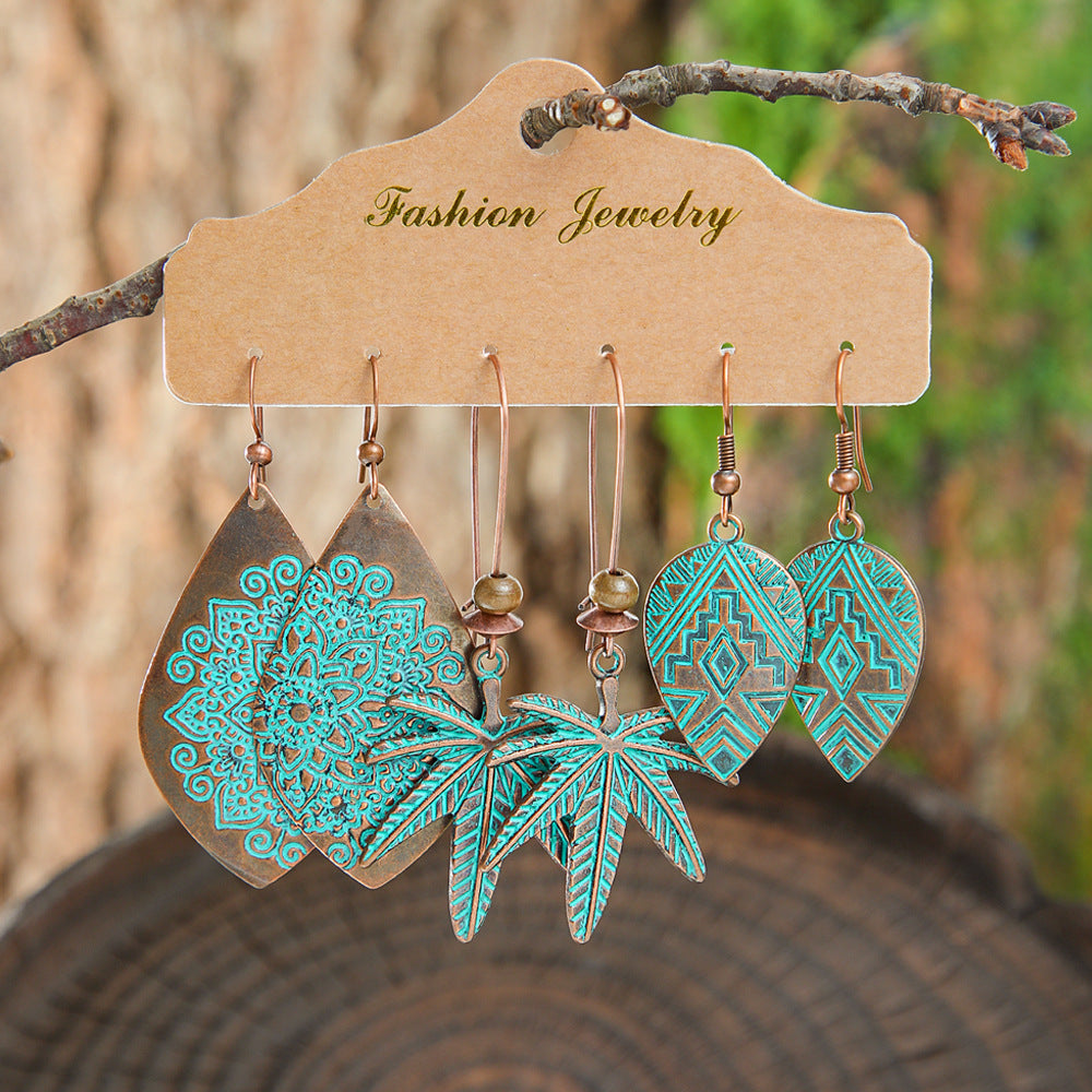 Vintage Geometric Hollow Earrings Alloy Holiday Style