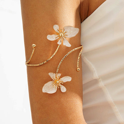 Starfish Open-Cuff Bracelet Chic Minimalist Design
