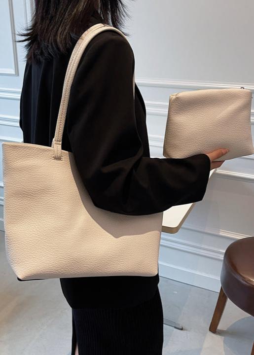 Soft Leather Tote Bag In Beige And Brown