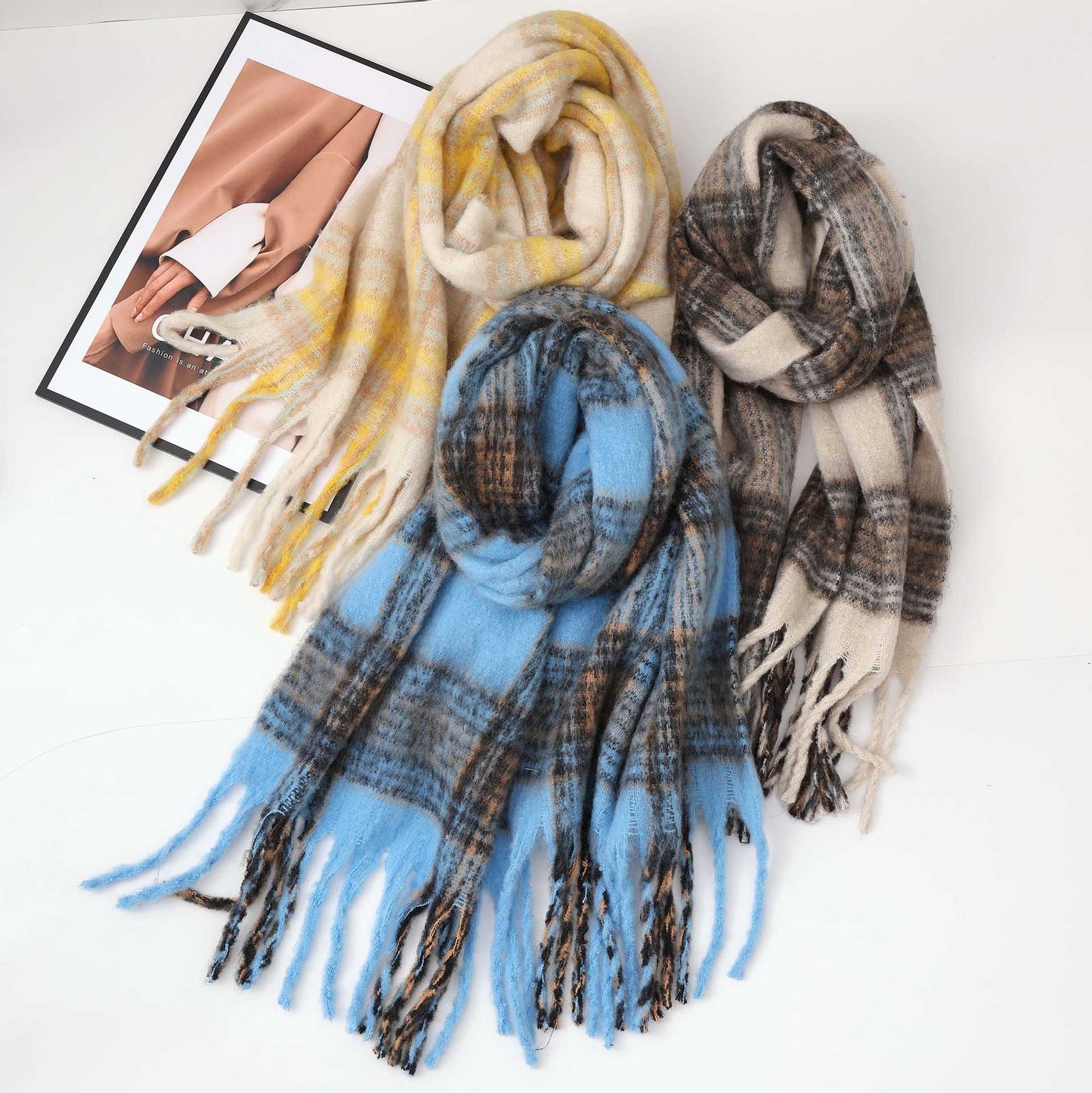 Trendy Plaid Thicken Warm Tassel Knit Scarf