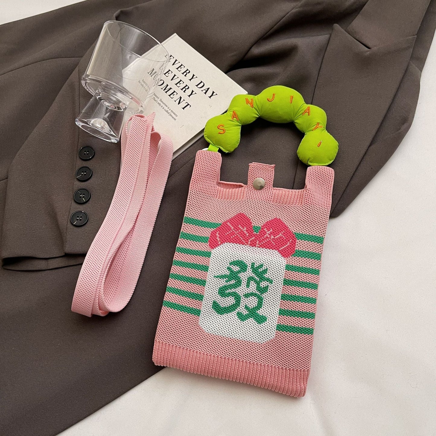 Trendy Knitted Crossbody Phone Bag Cute Cartoon Design
