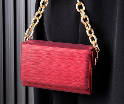 Chic Chain Shoulder Bag Stylish Small Tote