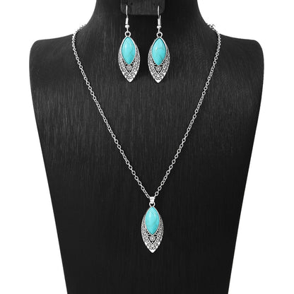 Turquoise Vintage Style Earrings Necklace Set