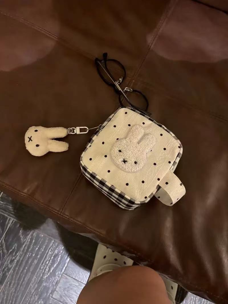 Cute Polka Dot Mini Storage Pouch Portable Makeup Coin Bag