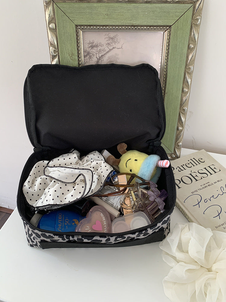 Leopard Print Portable Makeup Organizer Bag