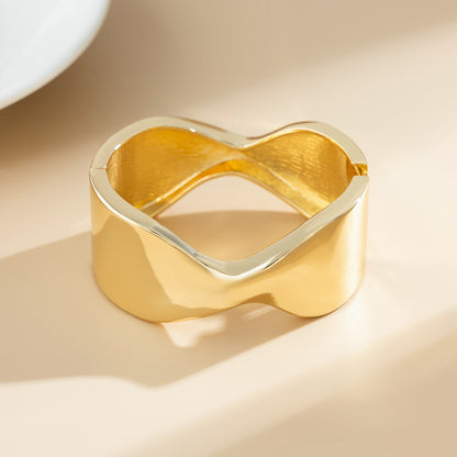 Unique Spring Bracelet Set Gold & Silver Alloy Jewelry