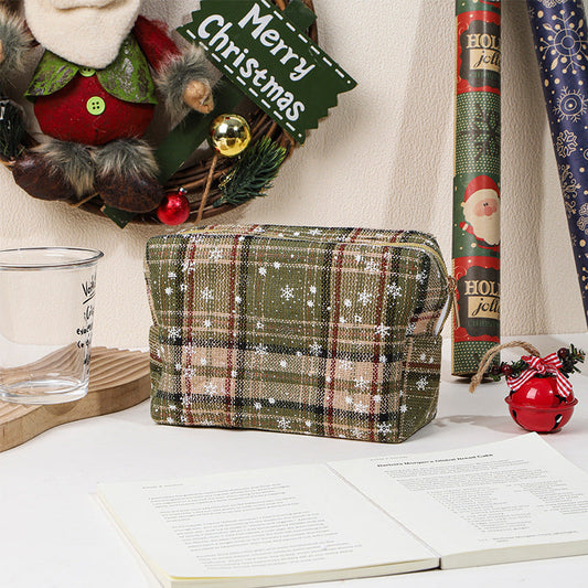 Vintage Christmas Plaid Snowflake Makeup Bag