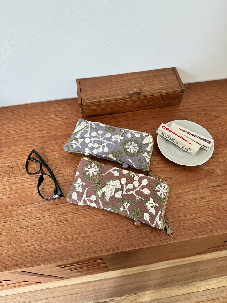 Embroidered Floral Makeup Bag Lightweight Storage Pouch