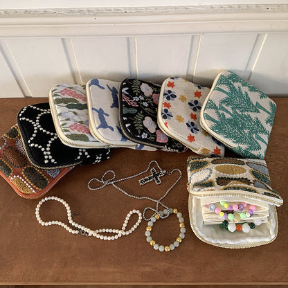 Embroidered Cotton Linen Jewelry Storage Bag for Rings and Necklaces