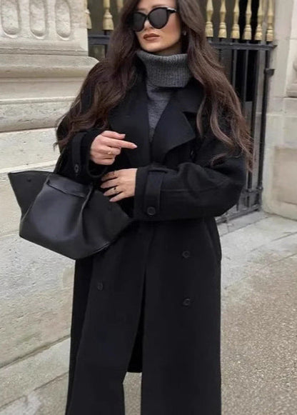 Classic Double Breasted Wool Overcoat With Tailored Fit