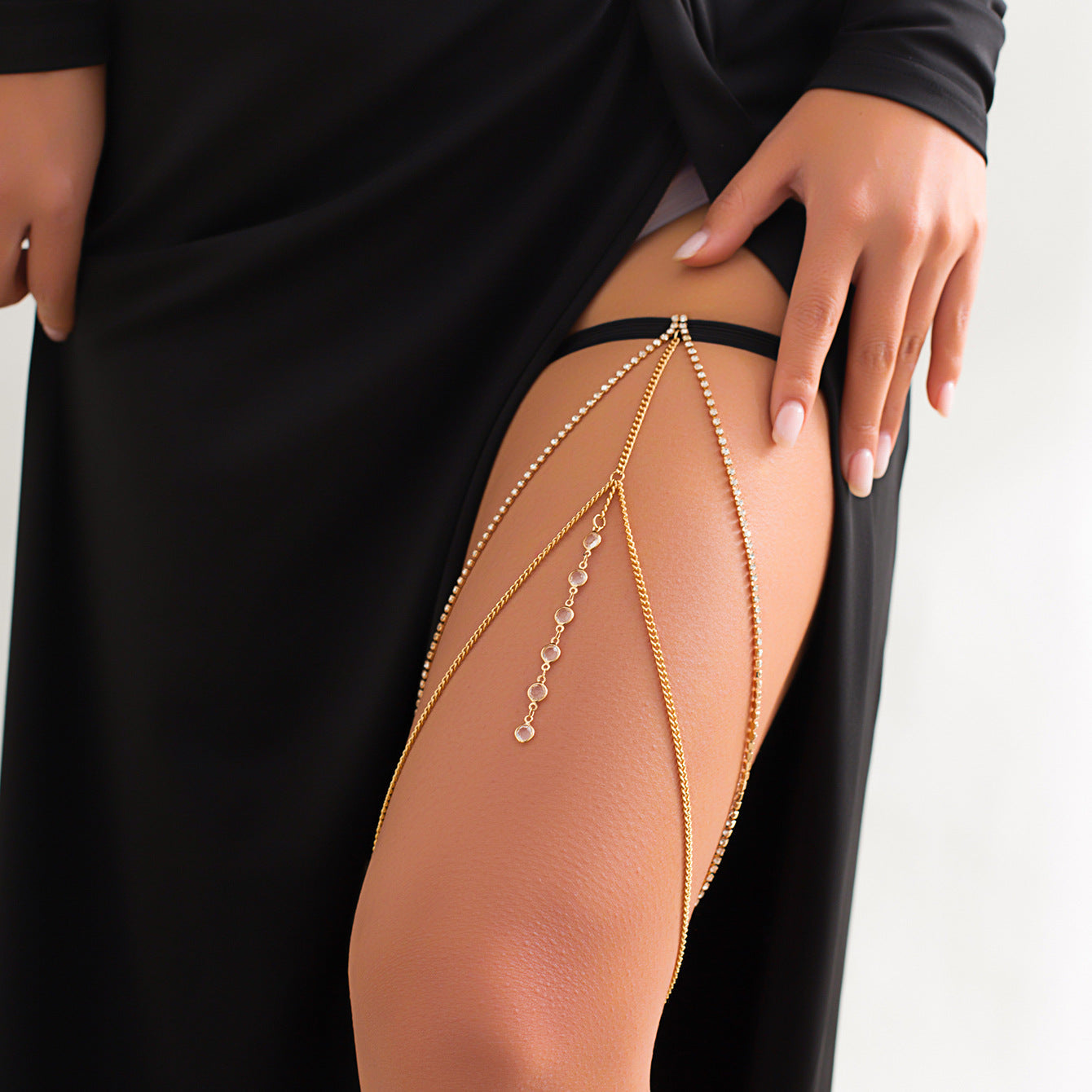 Sexy Rhinestone Elastic Thigh Chain For Women With Personality Pearl Beach Leg Accessory