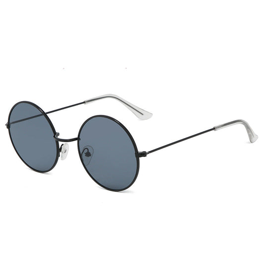 Retro Circular Sunglasses for Men - Vintage Photography Style