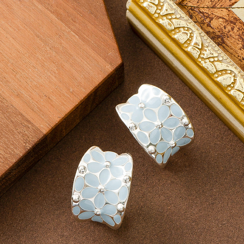 Chic Floral C-Shaped Earrings With 925 Silver Posts