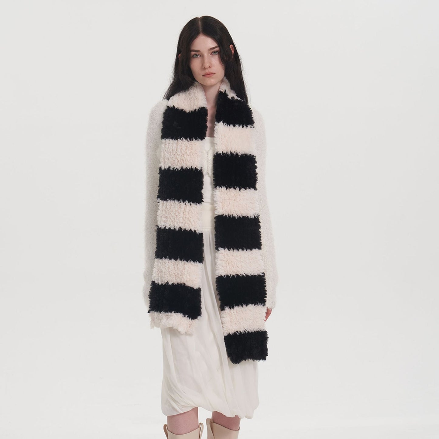 2+ Soft Cute Contrast Color Knit Scarves