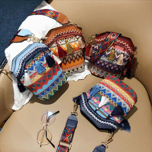 Trendy Woven Bucket Bag for Women with Fringe