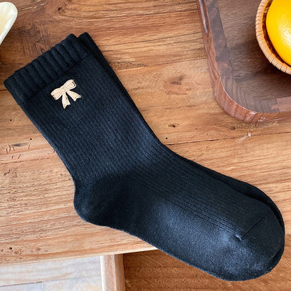 Bow Embroidery Solid Color Cotton Crew Socks