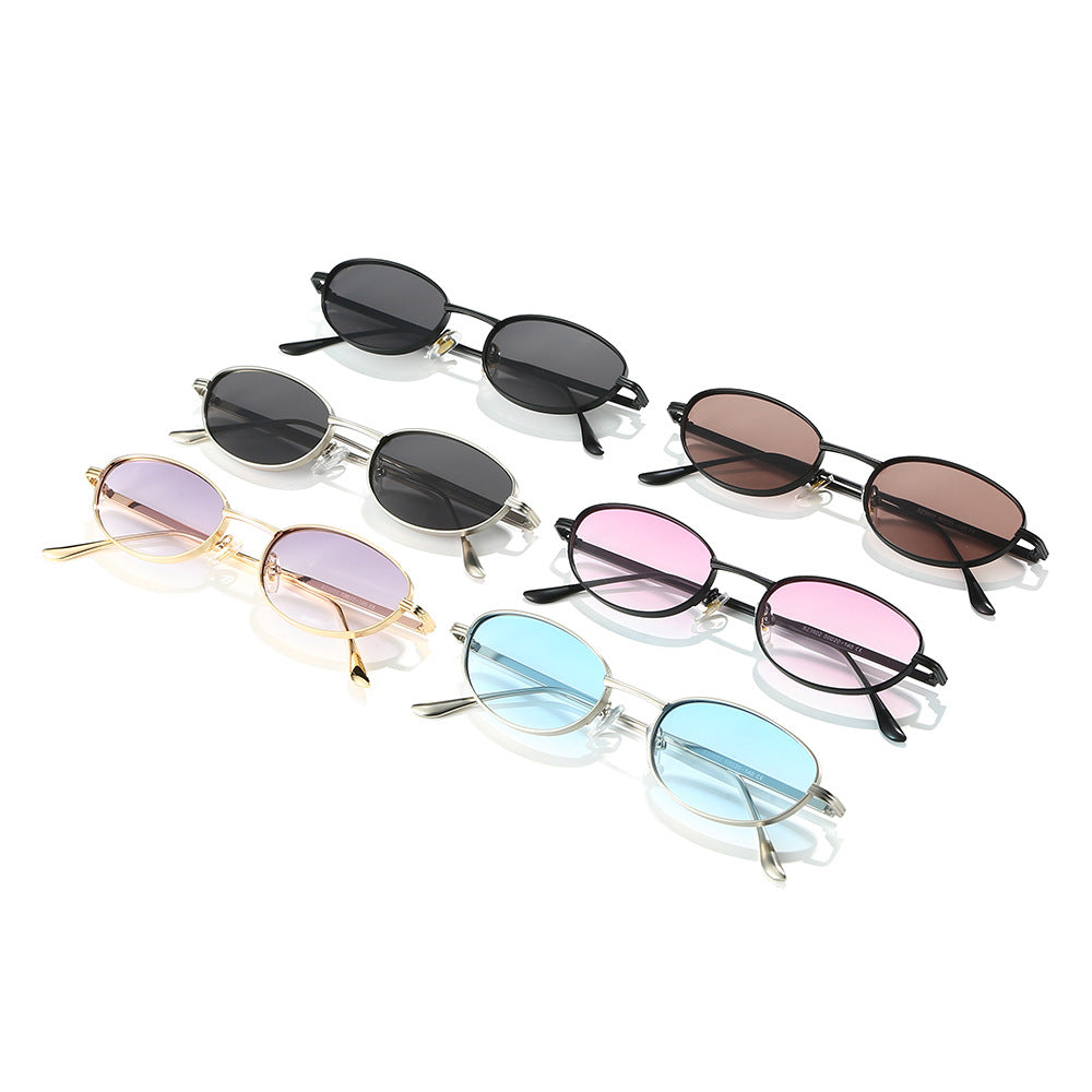 Oval Fashion Sunglasses with Metal Frame for Stylish Outfits