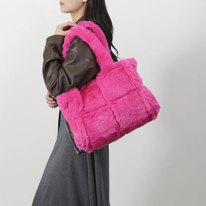 Plush Tote Bag Large Capacity Stylish Shoulder Bag