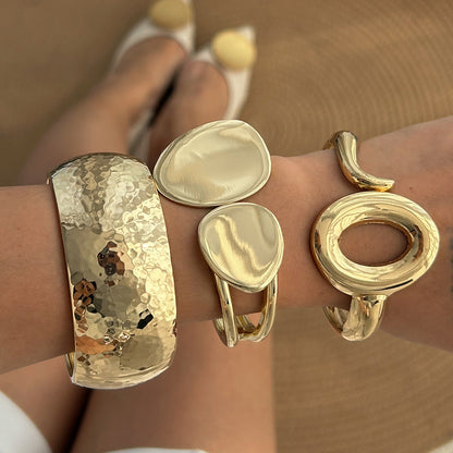 Asymmetrical Polished Alloy Bracelet Set - Waterdrop Design