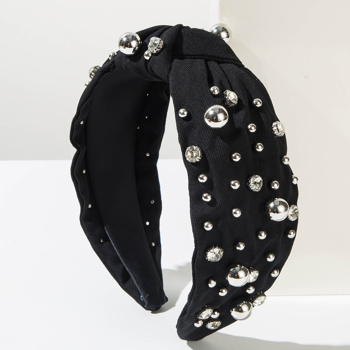 Stylish Pearl Beaded Headband Vintage All-Season Hair Accessory
