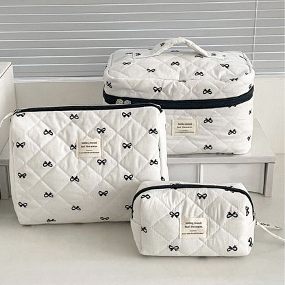 Bow Flower Large Capacity Makeup Bag Vintage Quilted Toiletry Pouch